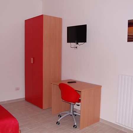 B&B Fenix Trani Rom bilde