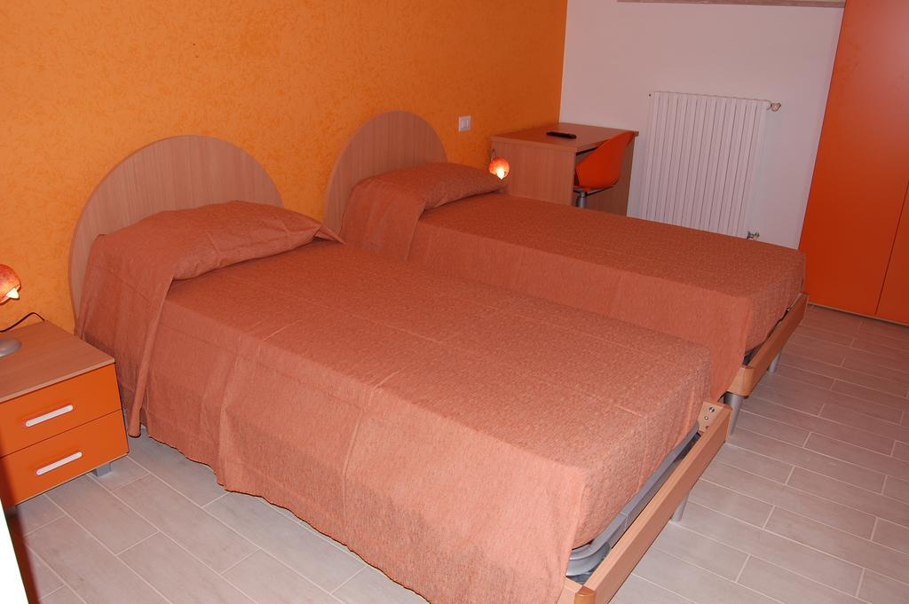 B&B Fenix Trani Rom bilde