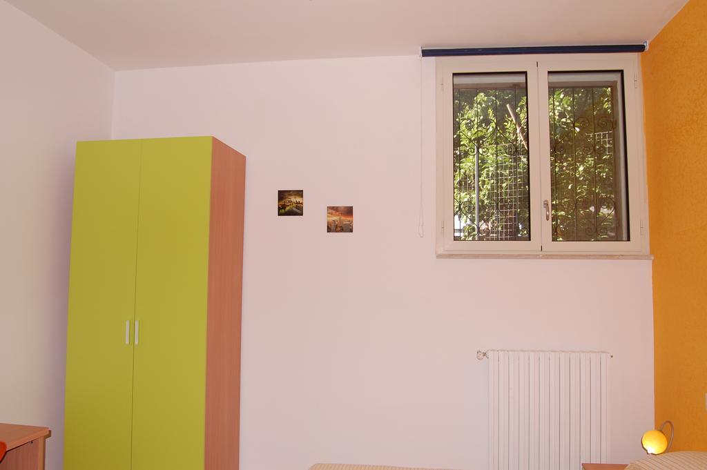 B&B Fenix Trani Rom bilde