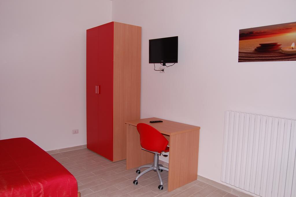 B&B Fenix Trani Rom bilde